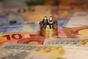 50代が知っておくべき介護保険の費用はいくらか？